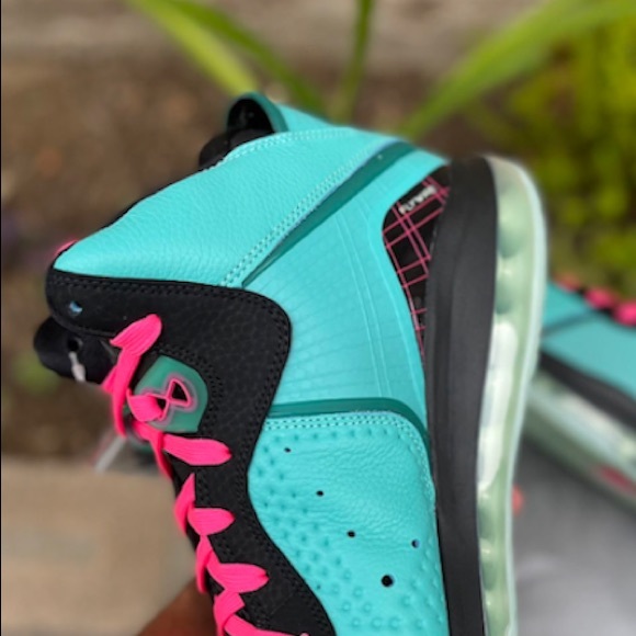 Nike LeBron 8 South Beach 2021 SZ 10.5 CZ0328-400 - Picture 14 of 17